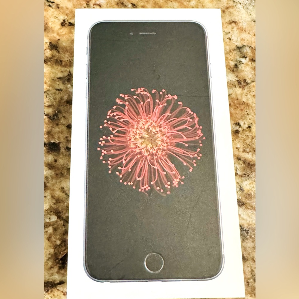 **EMPTY Apple iPhone Box 6 Plus 2015 - Picture 3 of 4
